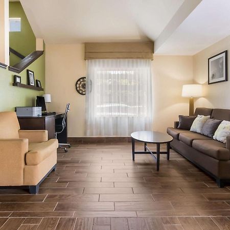 Sleep Inn Airport Сиукс Фолс Екстериор снимка