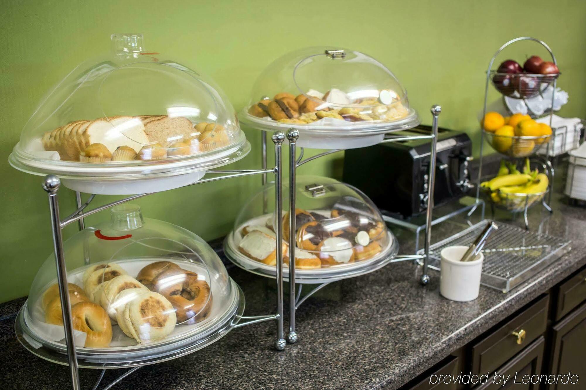 Sleep Inn Airport Сиукс Фолс Екстериор снимка
